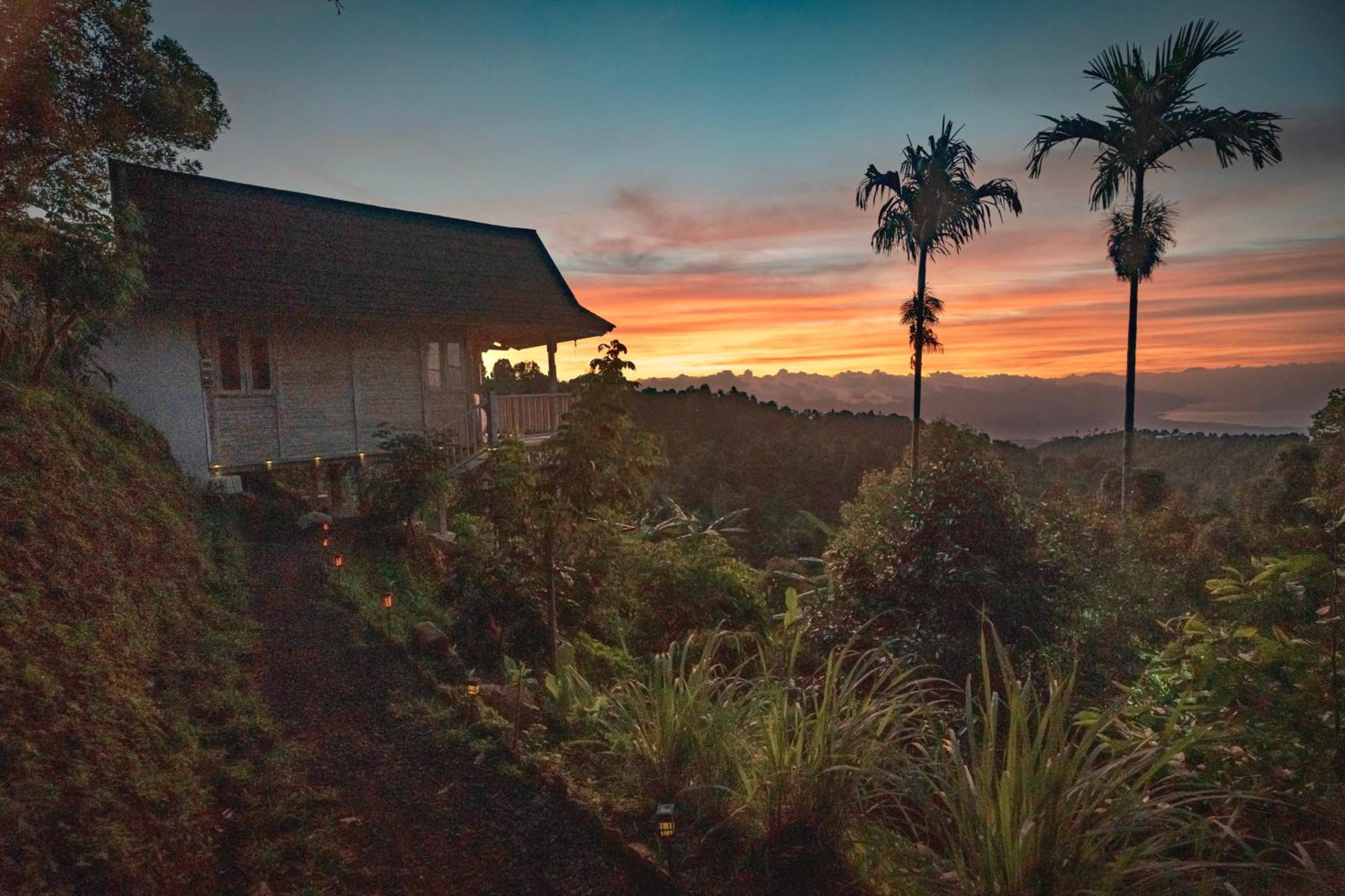 Garden Terrace Bali Bed and Breakfast Gobleg  Exteriör bild