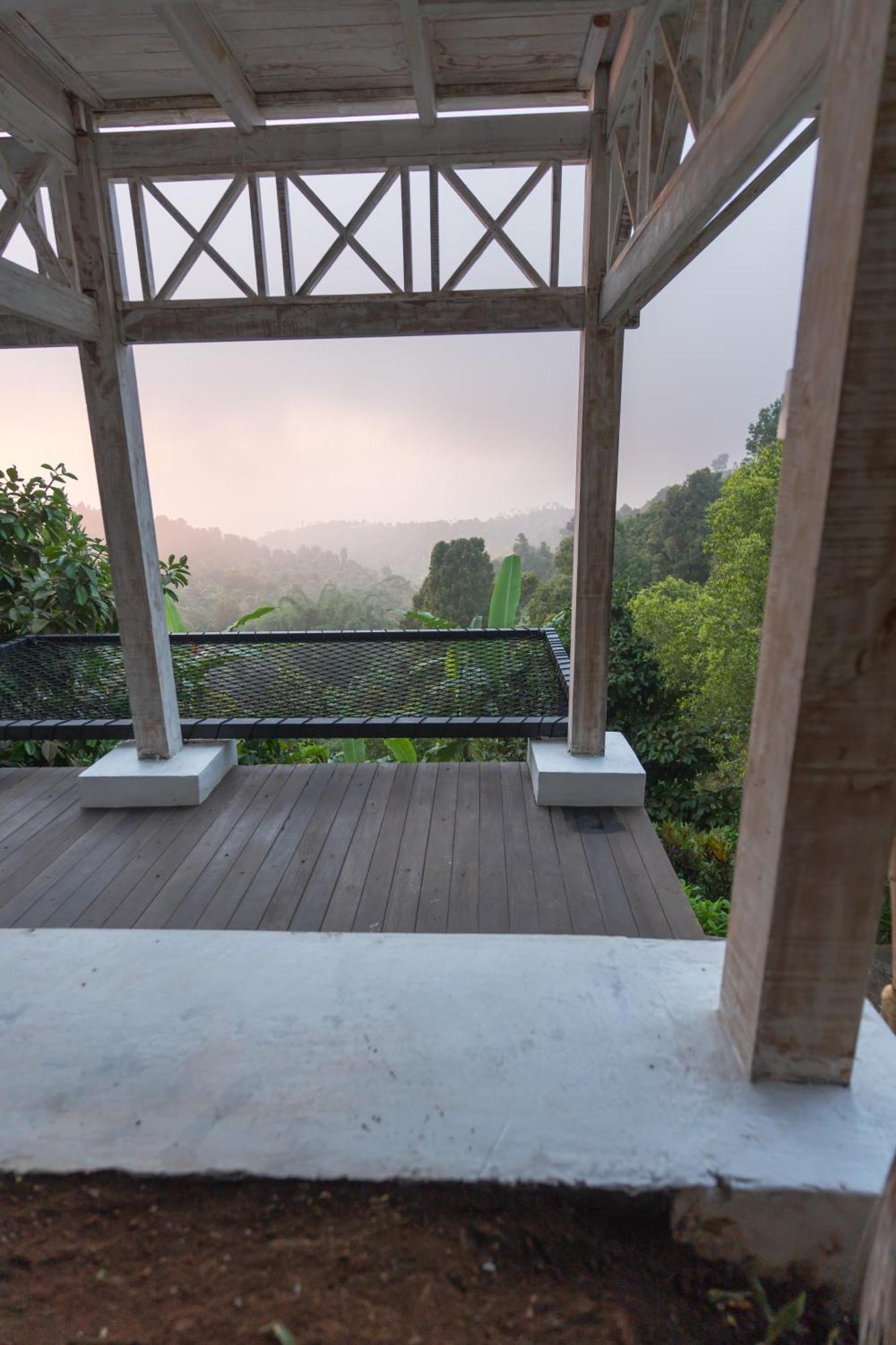 Garden Terrace Bali Bed and Breakfast Gobleg  Exteriör bild